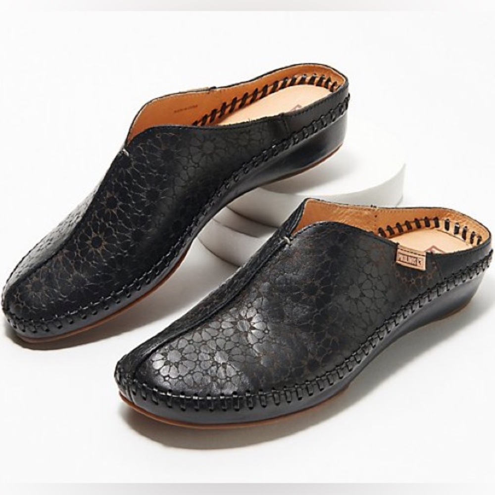 Pikolinos Black Leather Clogs Denia Size 38